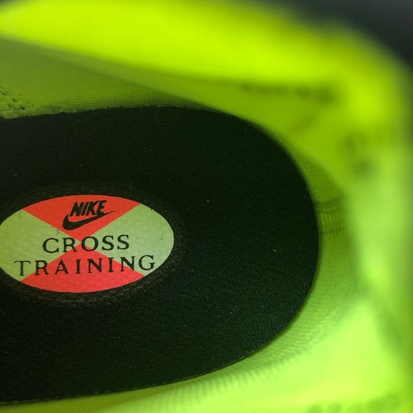 New Nike Cross Training Air Scream LWP Sneakers - Picture 6 of 9